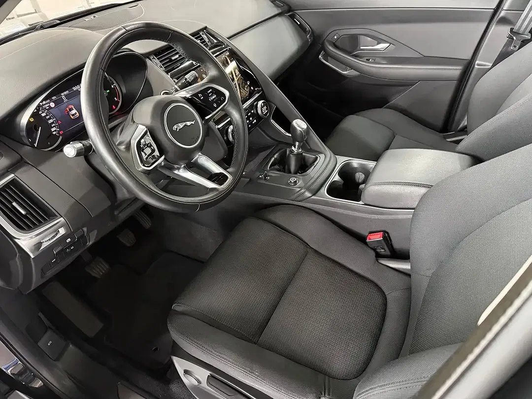 Jaguar E-Pace - Thumbnail 9