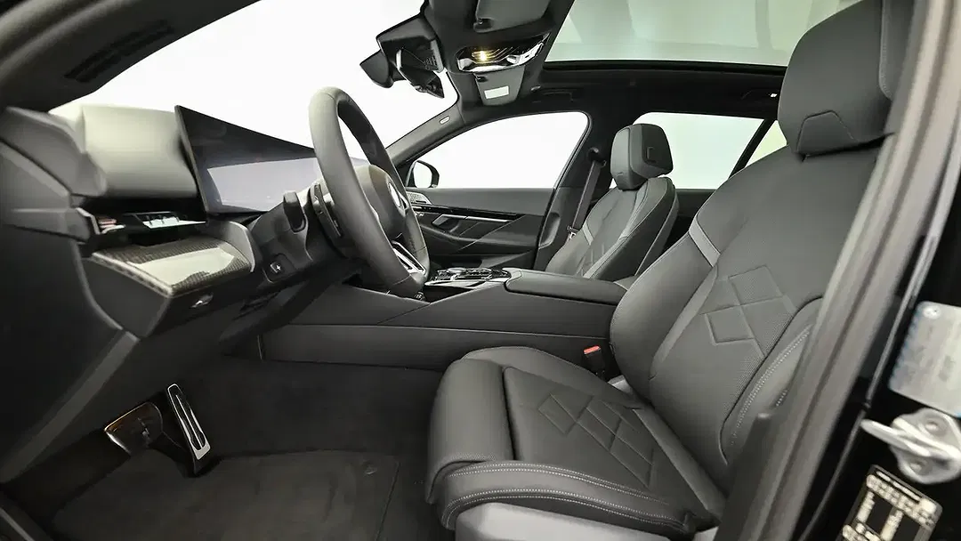 BMW 540 xDrive Pro - Thumbnail 9
