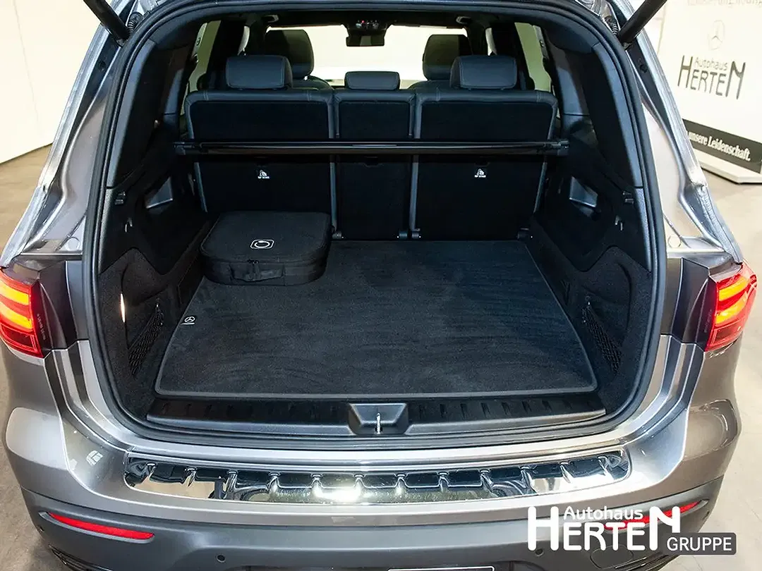 Mercedes-Benz EQB 250 Night - foto 15