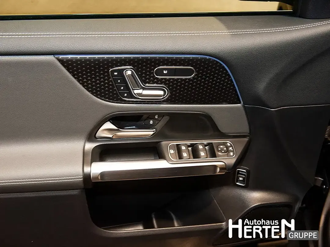Mercedes-Benz EQB 250 Night - Thumbnail 9
