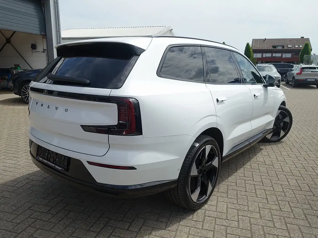 Volvo EX90 Twin Motor Performance Ultra - foto 2