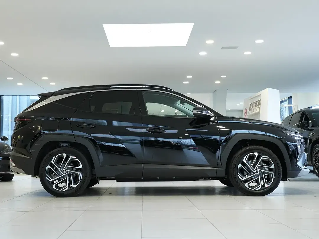 Hyundai TUCSON PHEV 4WD Prime - Thumbnail 5