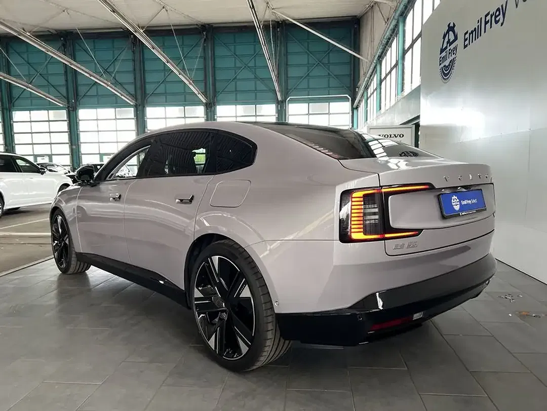 Volvo ES90 Single Motor Extended Range Ultra - Thumbnail 27