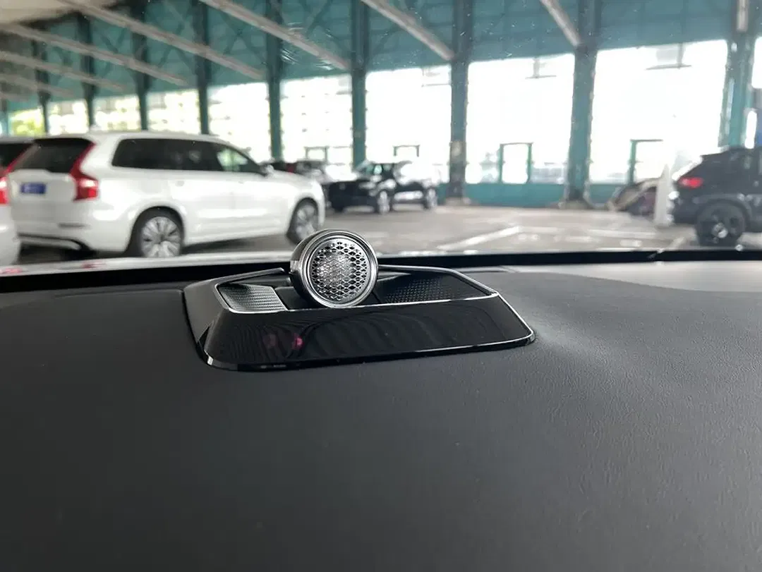 Volvo ES90 Single Motor Extended Range Ultra - Thumbnail 31