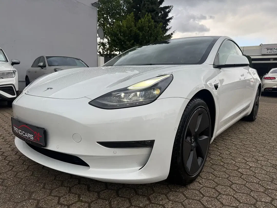 Tesla Model 3 AWD Dual Motor Long Range - Afbeelding 1