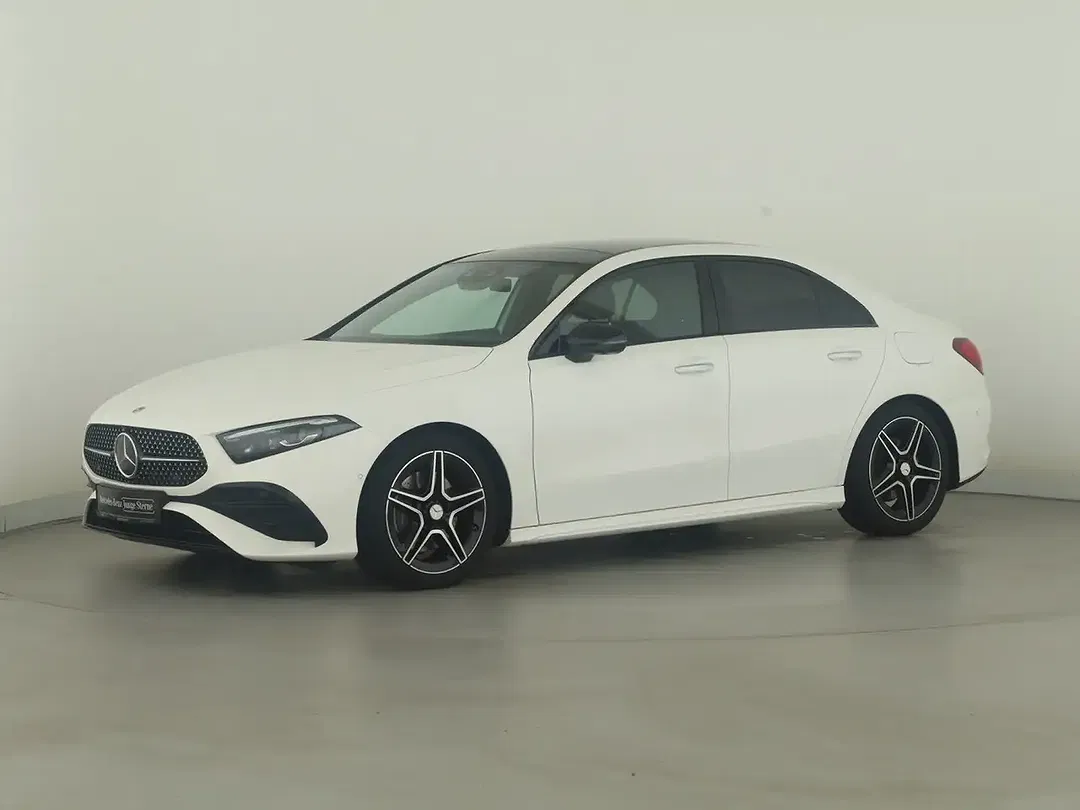 Mercedes-Benz A 220 AMG Line - Thumbnail 5