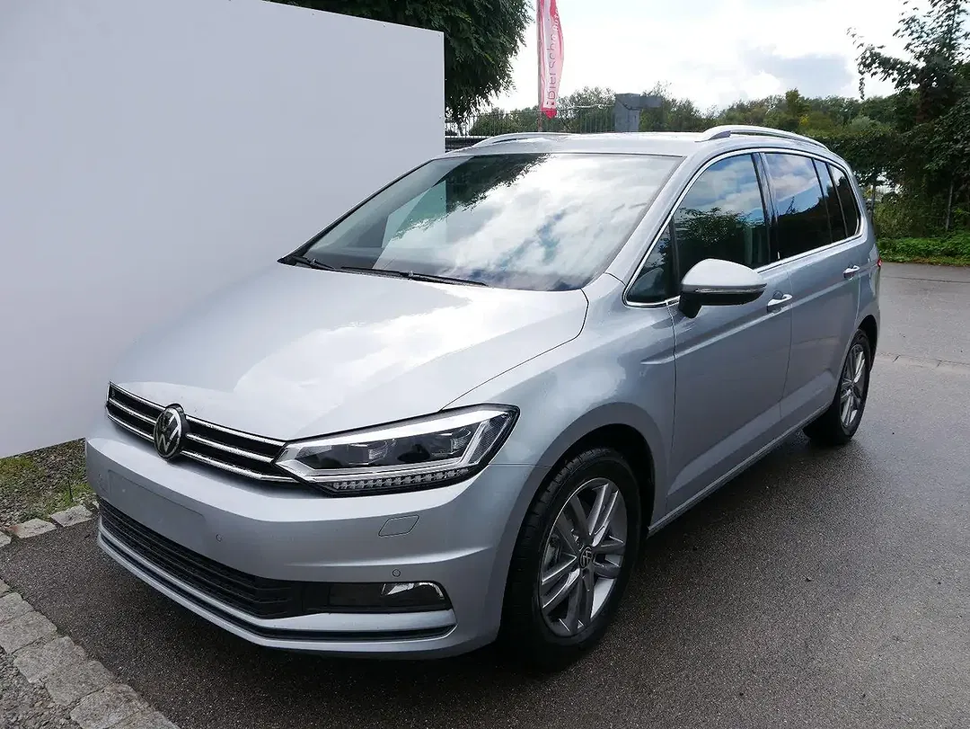 Volkswagen Touran 1.5 TSI DSG Comfortline - foto 1