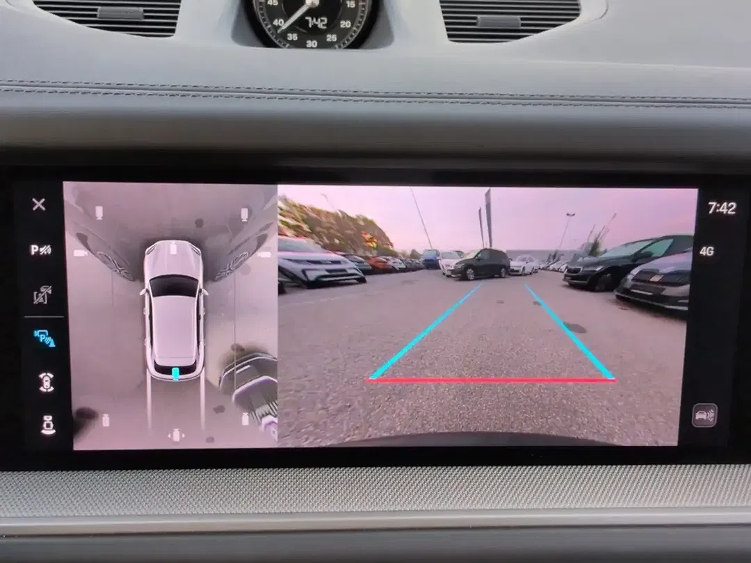 Porsche Cayenne S - Thumbnail 12