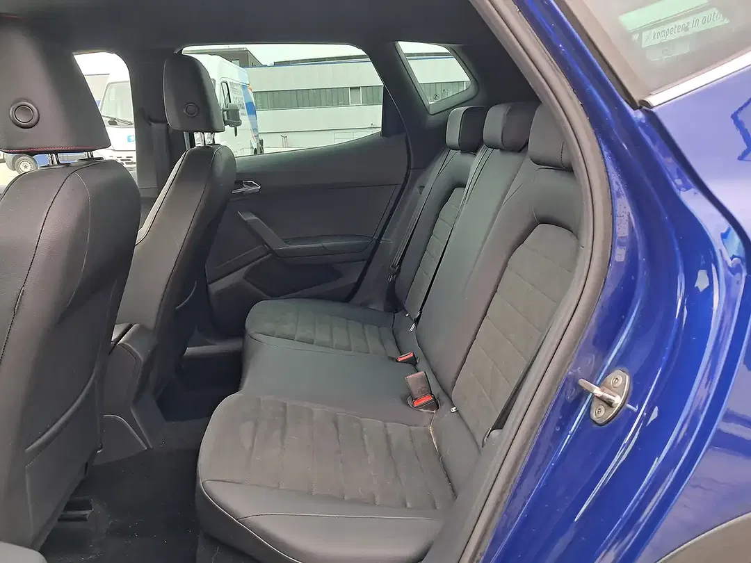 SEAT Arona - Thumbnail 12