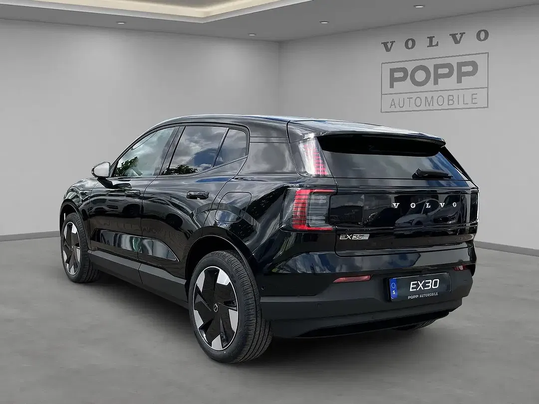Volvo EX30 Single Motor Ultra - Thumbnail 3