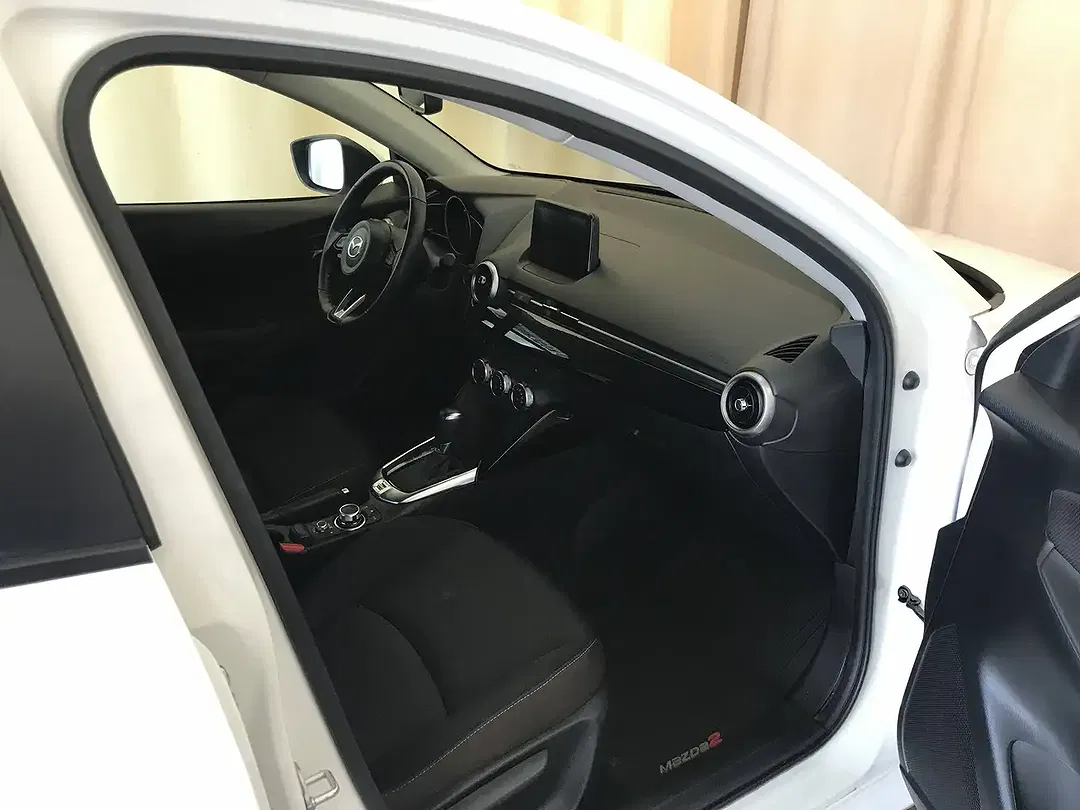 Mazda 2 SKYACTIV-G - Thumbnail 10