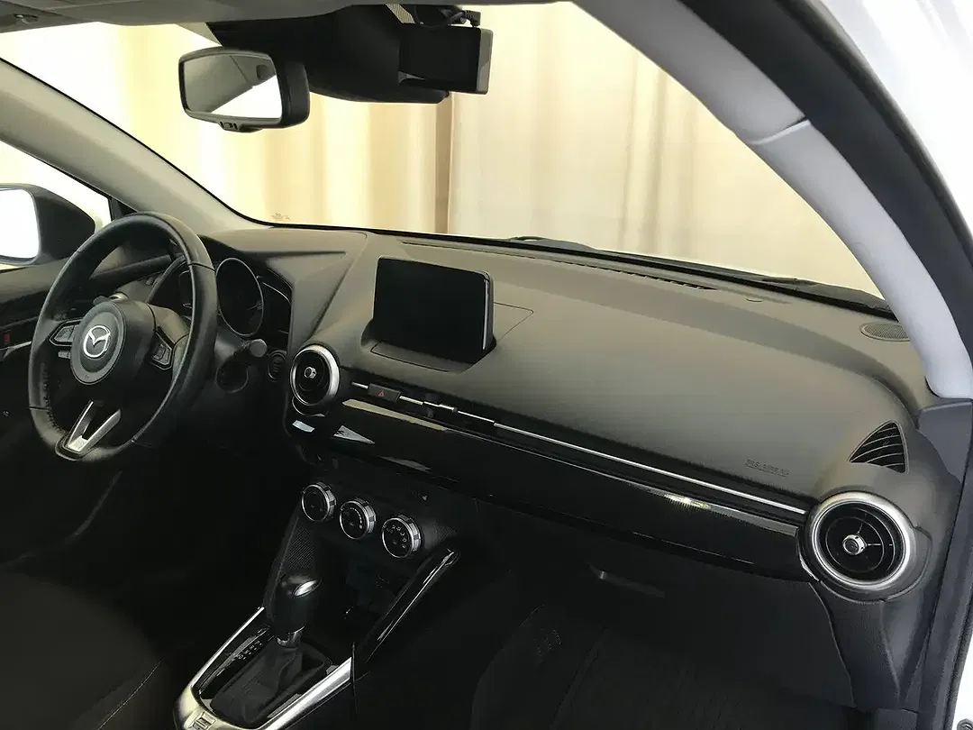Mazda 2 SKYACTIV-G - Thumbnail 12