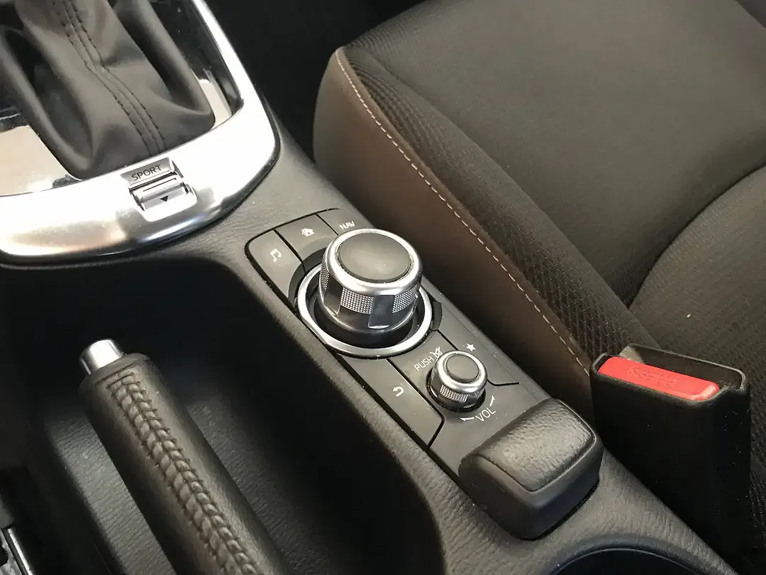 Mazda 2 SKYACTIV-G - Thumbnail 20