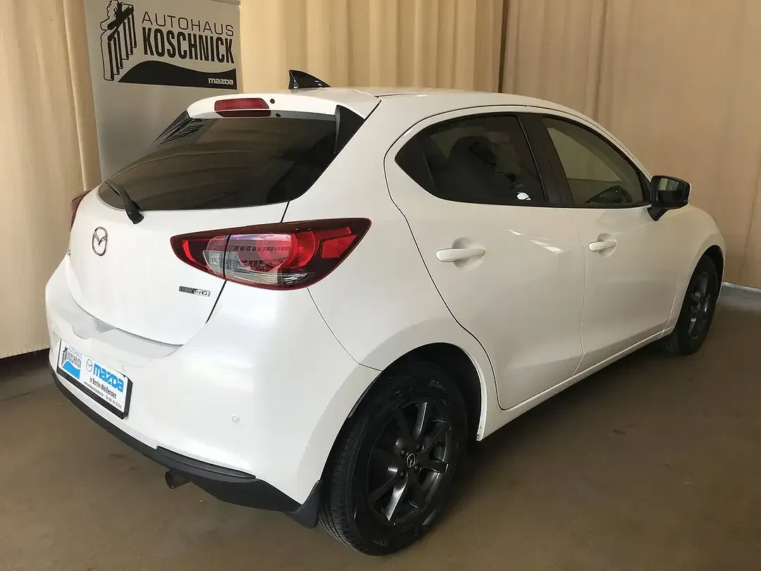 Mazda 2 SKYACTIV-G - Thumbnail 4