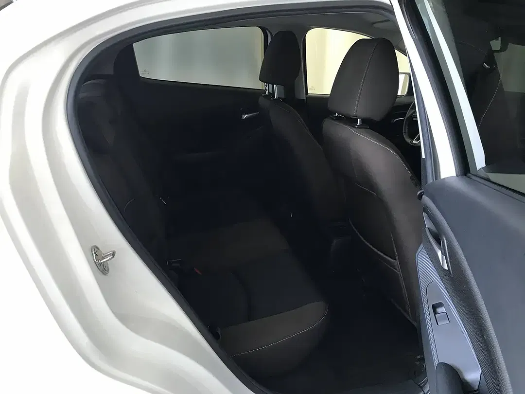 Mazda 2 SKYACTIV-G - Thumbnail 9