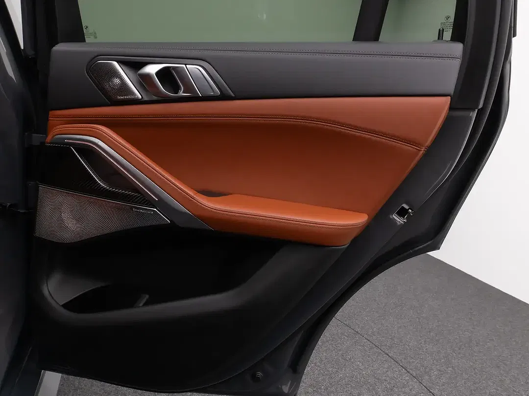 BMW X6 M - Thumbnail 17