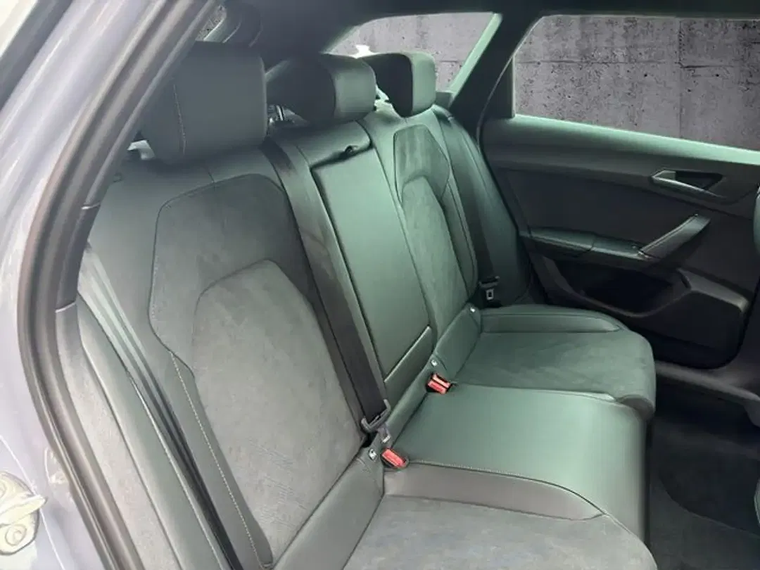 CUPRA Leon 1.5 eTSI DSG Sportstourer - Thumbnail 9