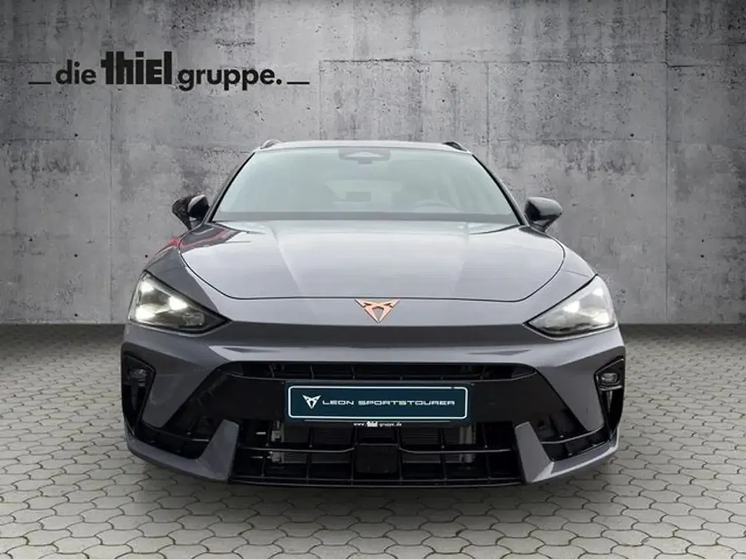 CUPRA Leon 1.5 eTSI DSG Sportstourer - Thumbnail 1