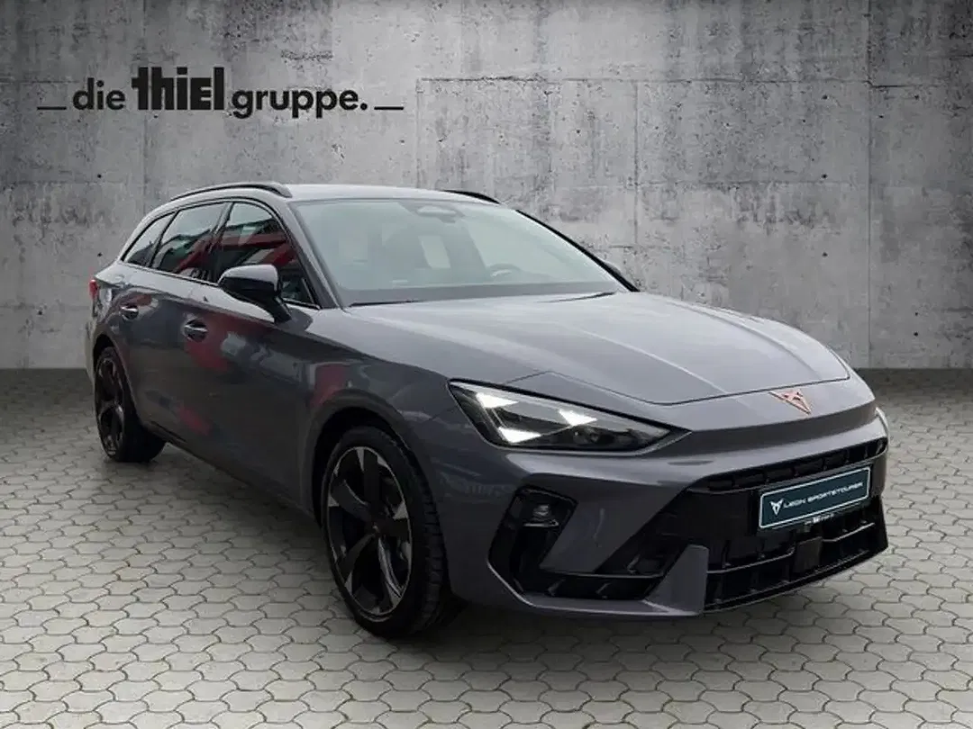 CUPRA Leon 1.5 eTSI DSG Sportstourer - Thumbnail 2
