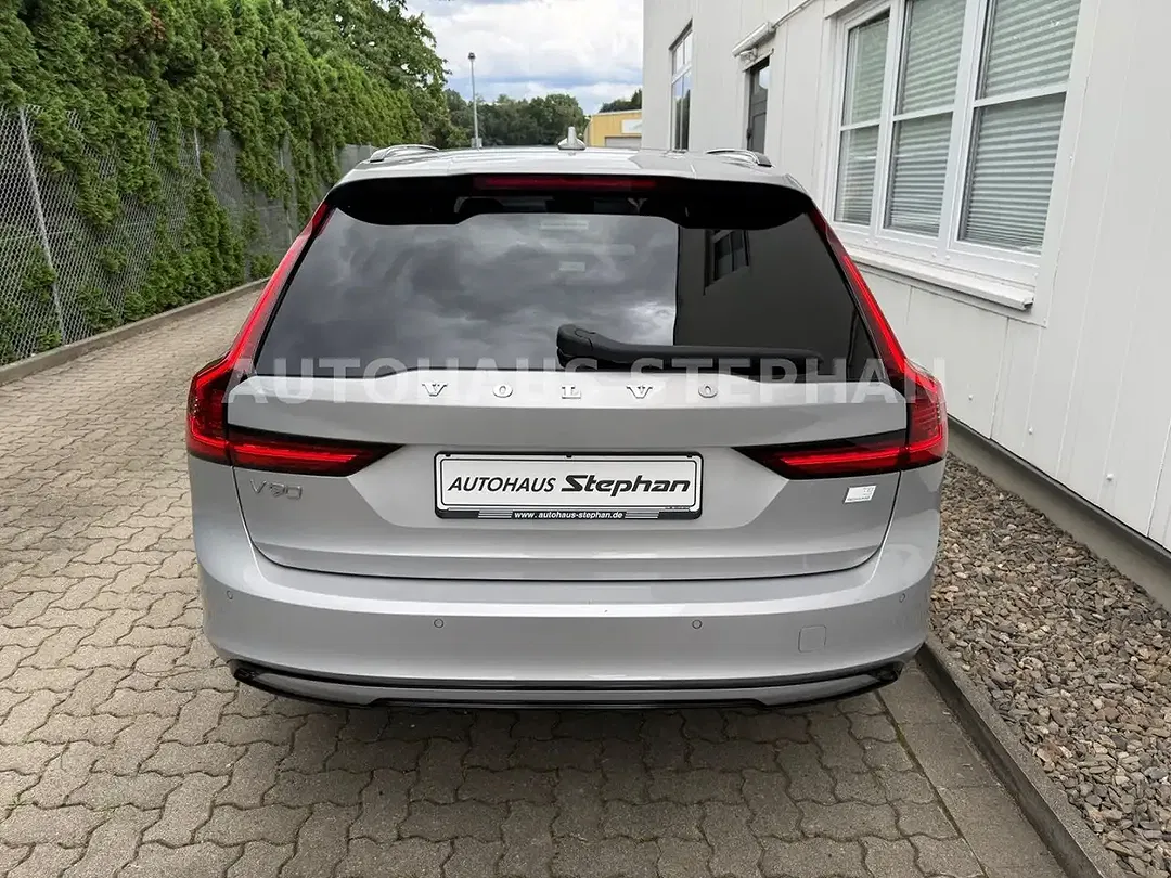 Volvo V90 T8 AWD Recharge Ultimate Dark - Thumbnail 5