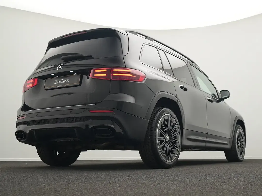 Mercedes-Benz GLB 200 Night AMG Line - Thumbnail 11