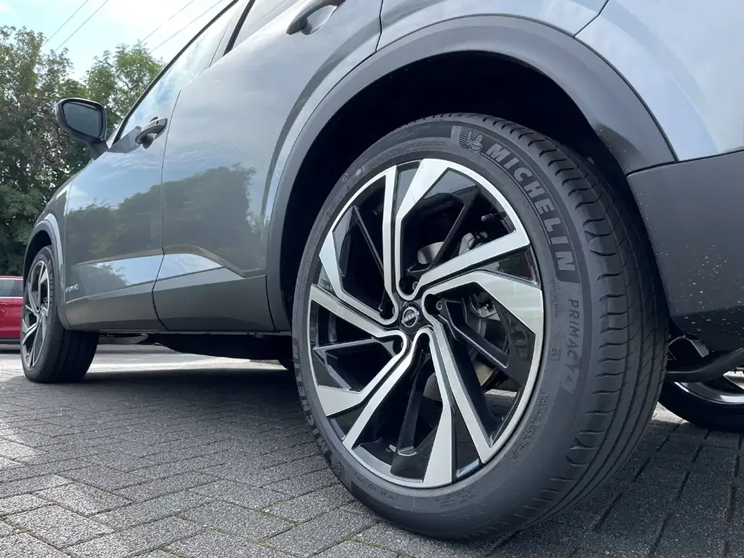 Nissan Qashqai 1.5 VC-T e-Power Tekna+ - Thumbnail 10