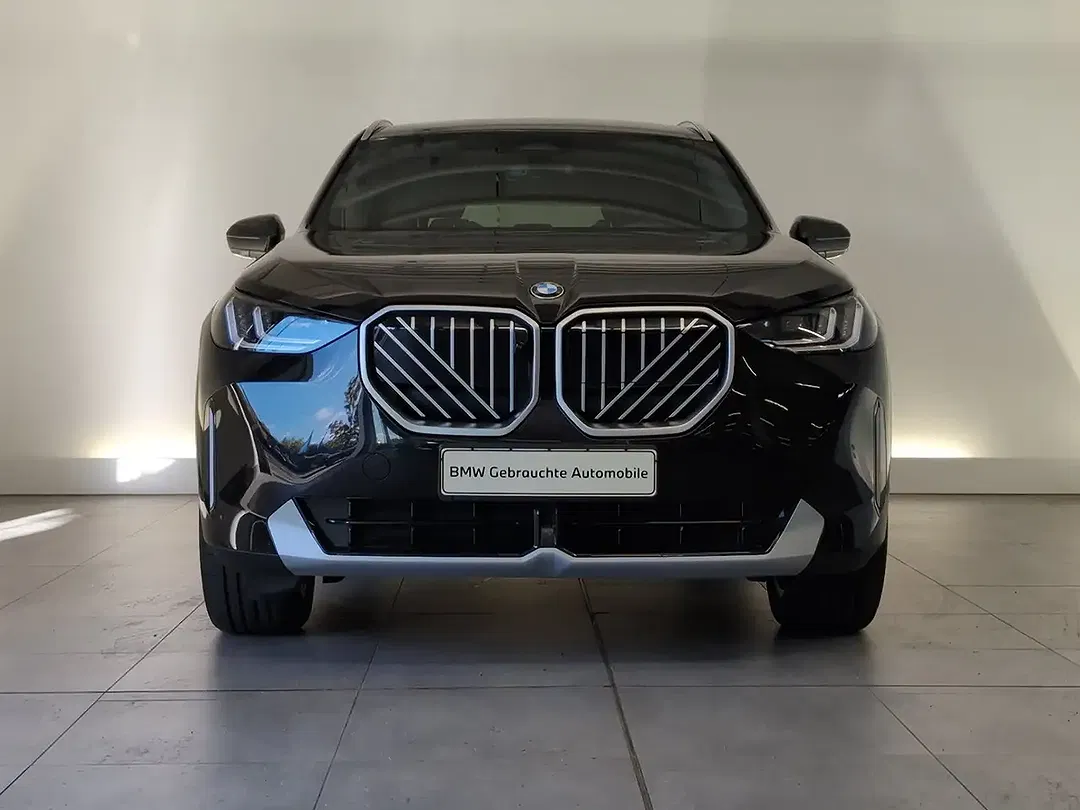 BMW X3 xDrive - Thumbnail 2