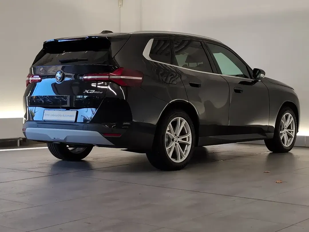 BMW X3 xDrive - Thumbnail 8