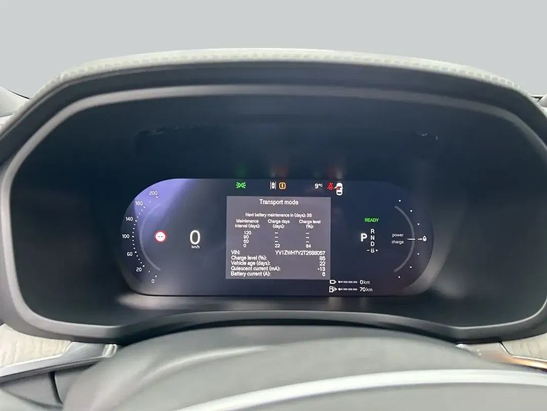 Volvo V60 T8 PHEV Hybrid AWD Ultra Dark - Thumbnail 13