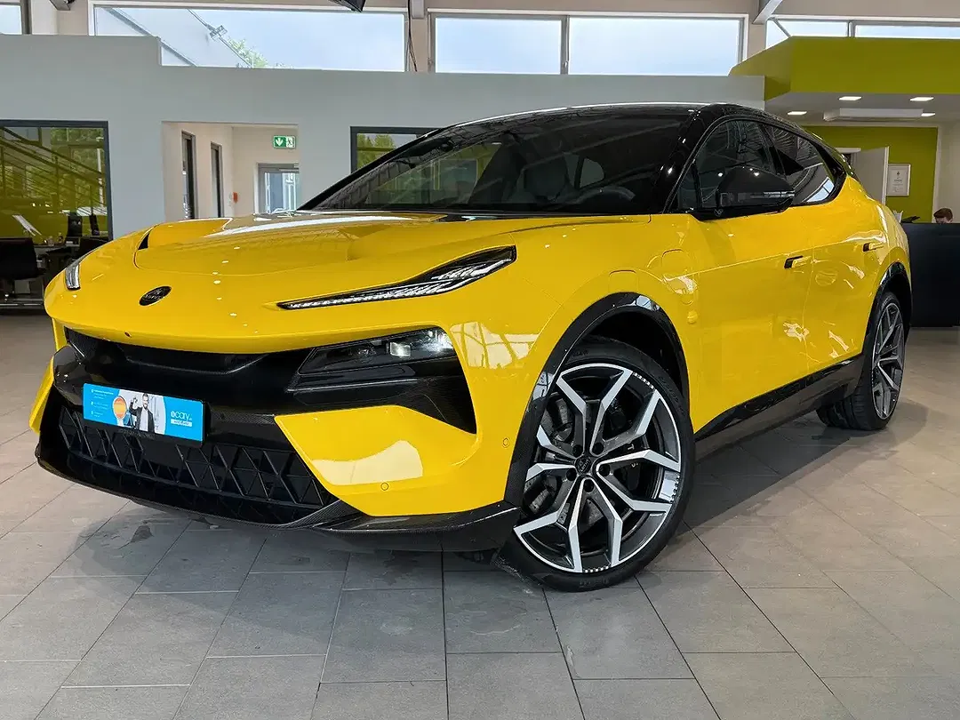Lotus Eletre 675 R - Thumbnail 1