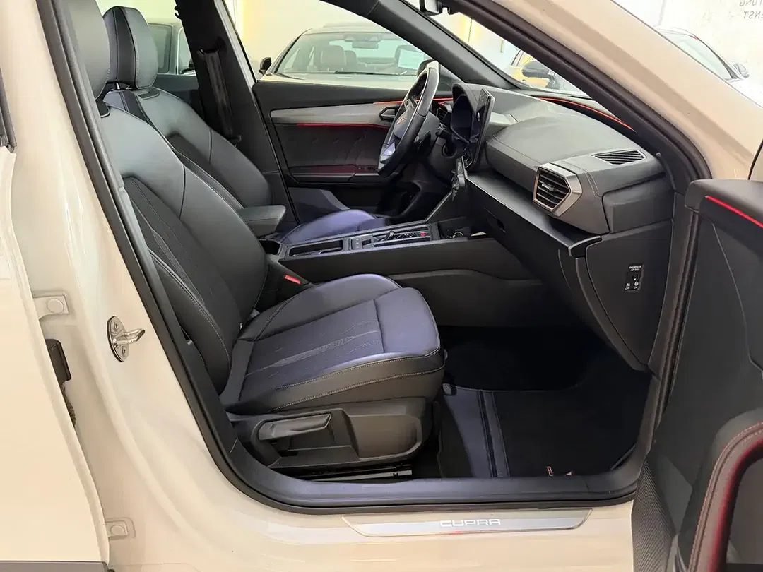 CUPRA Formentor PHEV - Thumbnail 14