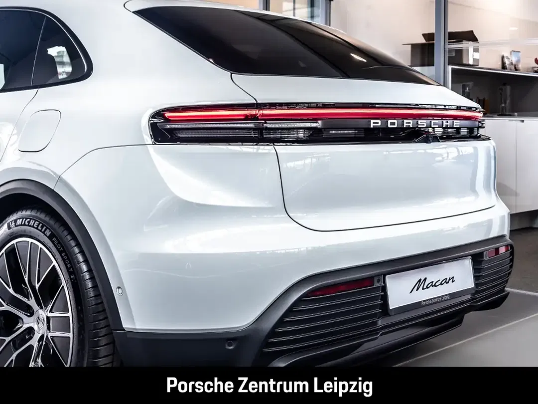 Porsche Macan Sport Chrono - Thumbnail 13