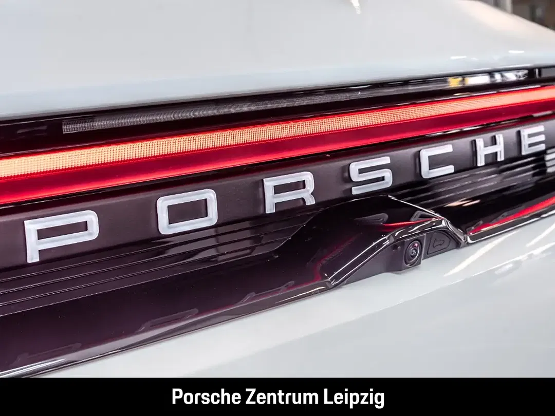 Porsche Macan Sport Chrono - Thumbnail 14