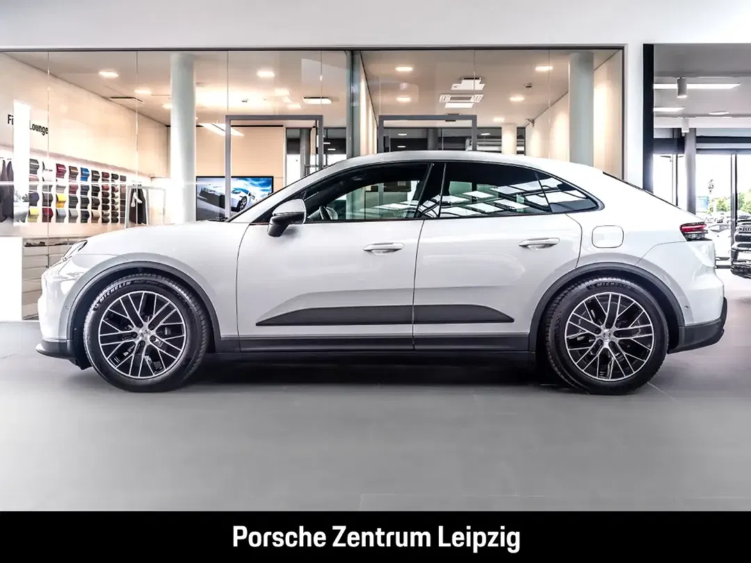 Porsche Macan Sport Chrono - foto 2