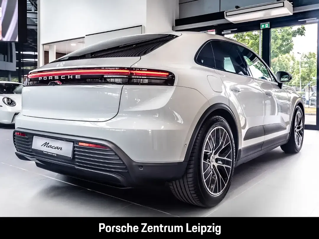 Porsche Macan Sport Chrono - Thumbnail 6