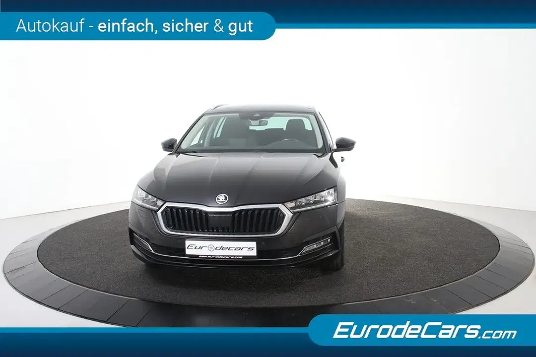Skoda Octavia Combi Clever - Thumbnail 10