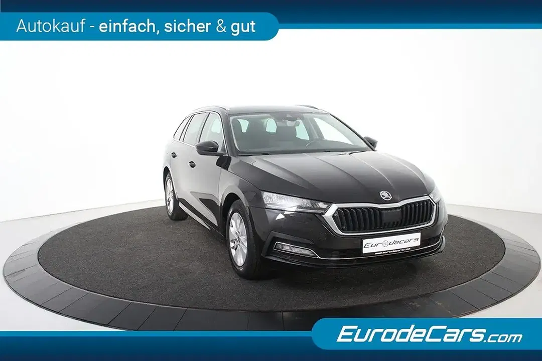 Skoda Octavia Combi Clever - Thumbnail 8