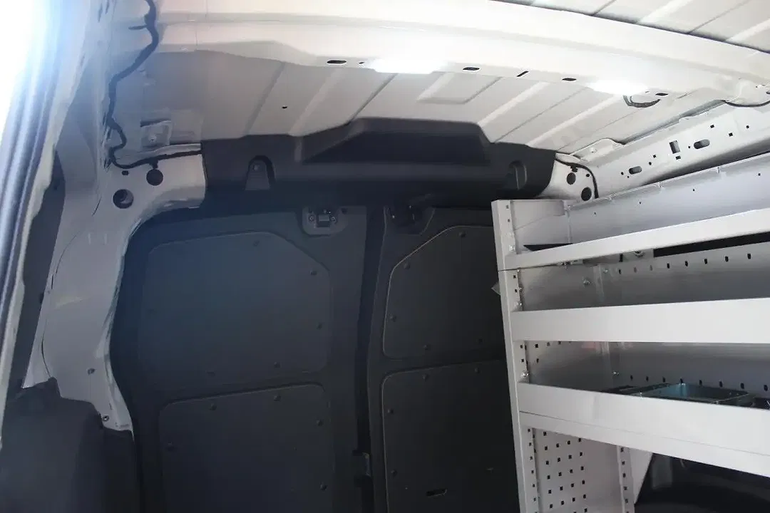 Volkswagen ID. Buzz Cargo Cargo - Thumbnail 8