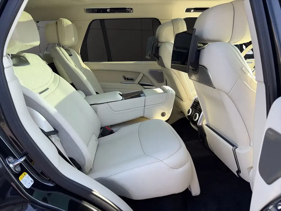 Land Rover Range Rover P550e 3.0 PHEV Hybrid SV SWB - Thumbnail 8