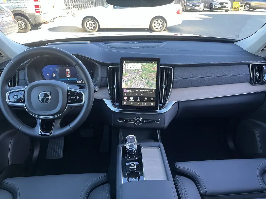 Volvo XC90 T8 AWD Ultra Dark - Thumbnail 14