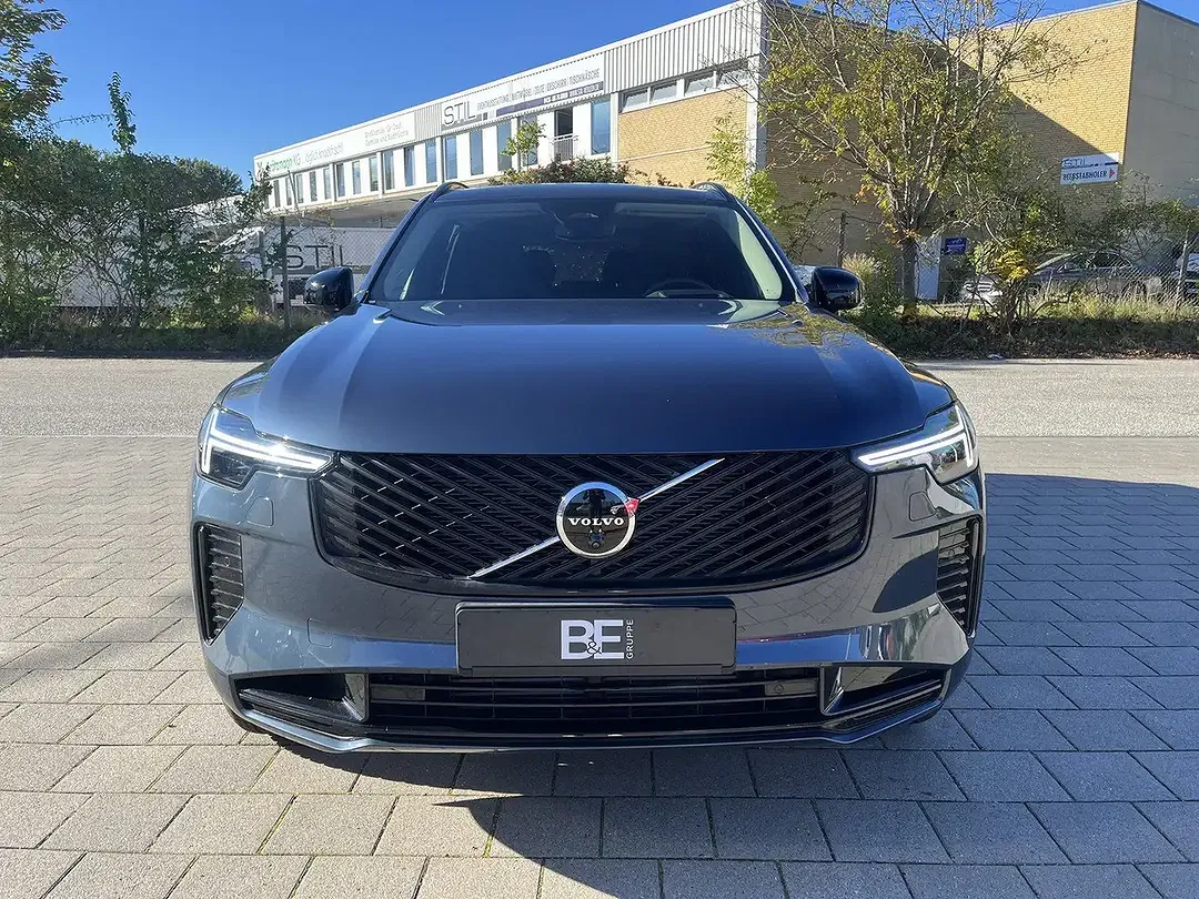 Volvo XC90 T8 AWD Ultra Dark - foto 2