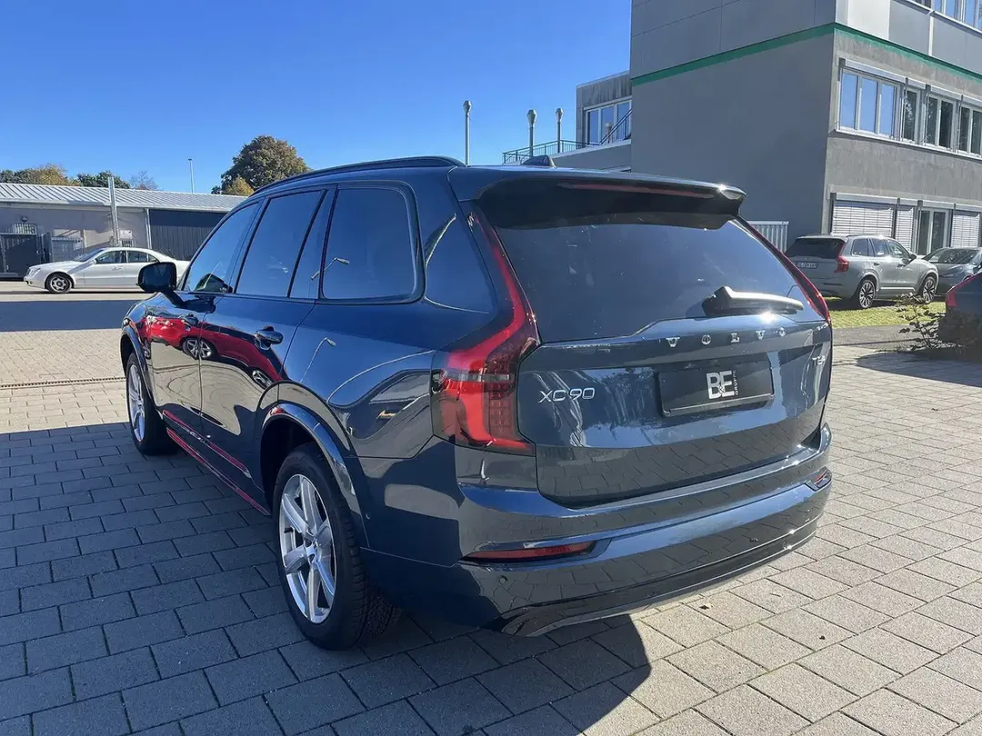 Volvo XC90 T8 AWD Ultra Dark - Thumbnail 7