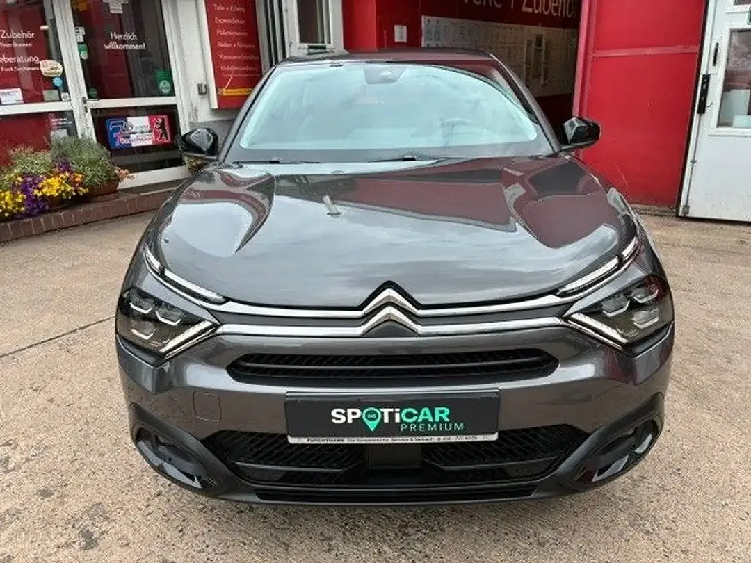Citroen C4 PureTech EAT8 Feel Pack - Thumbnail 2