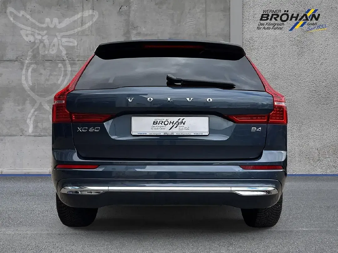Volvo XC60 B4 Plus Bright - Thumbnail 8