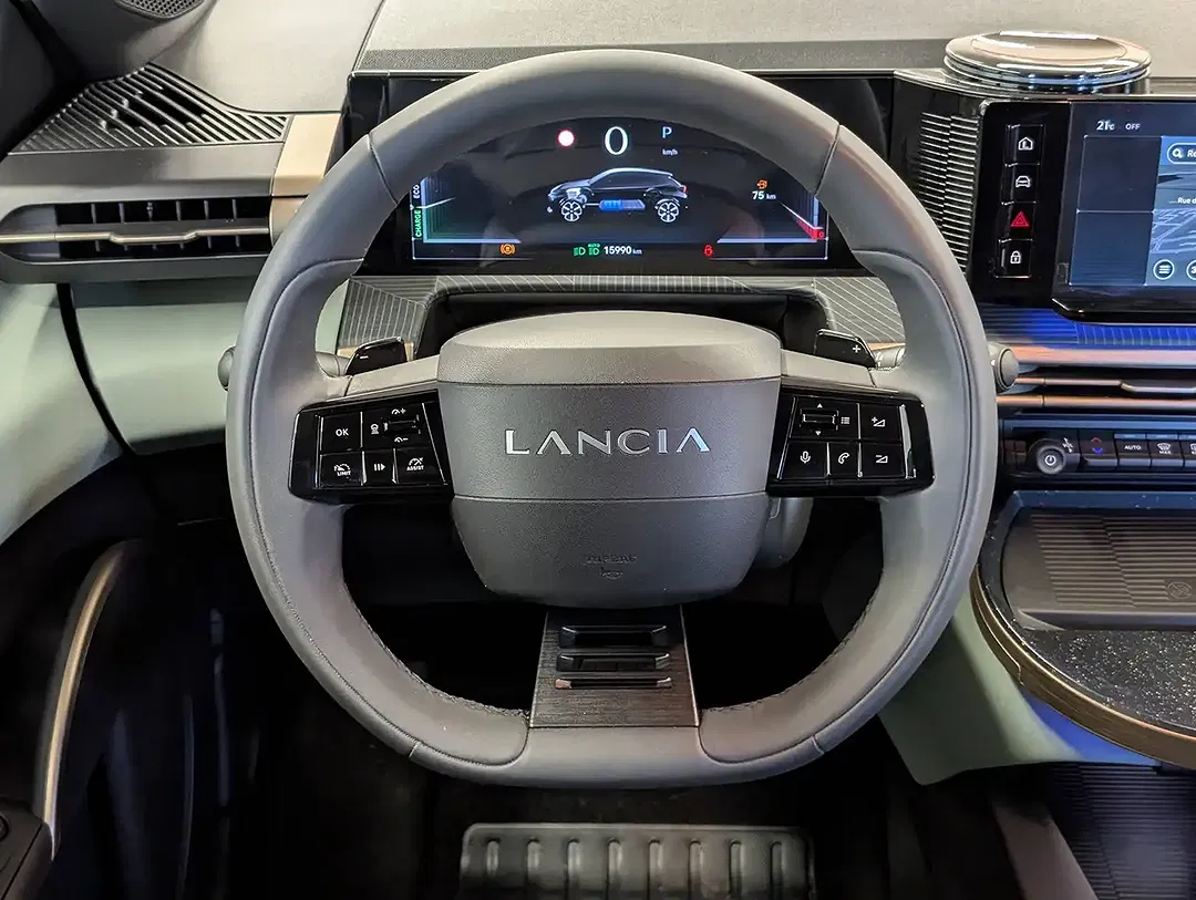 Lancia Ypsilon 1.2 Turbo MHEV Edizione Cassina - Thumbnail 8
