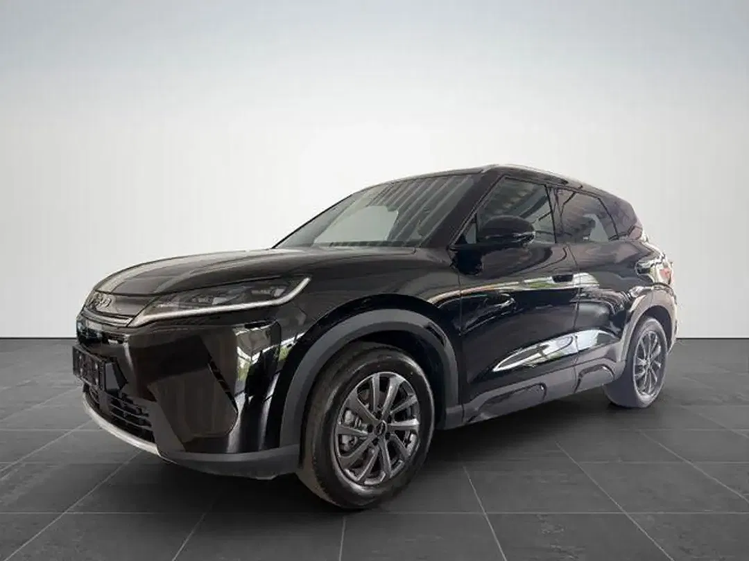 BYD Atto 2 DM-i Boost - foto 1