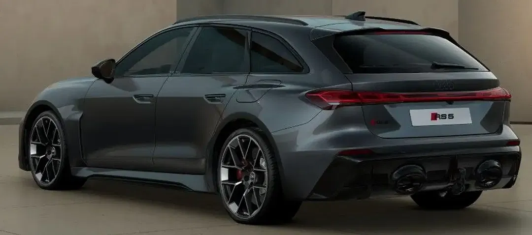 Audi RS5 Avant - foto 2