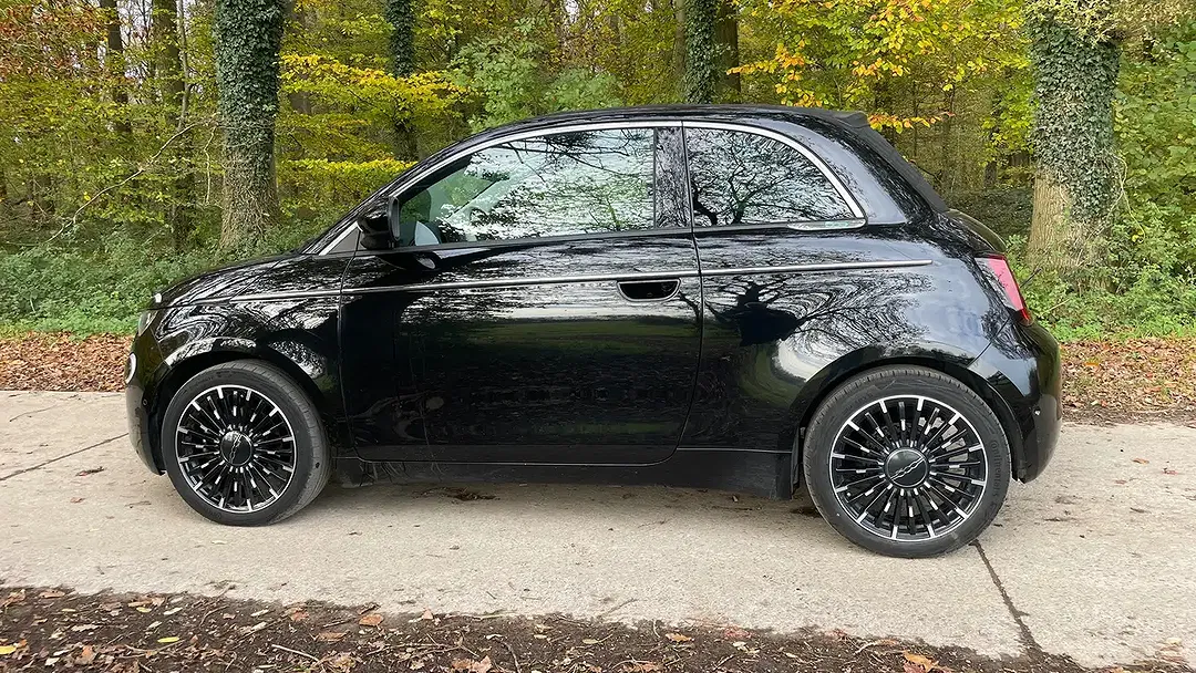 Fiat 500e La Prima - Thumbnail 11