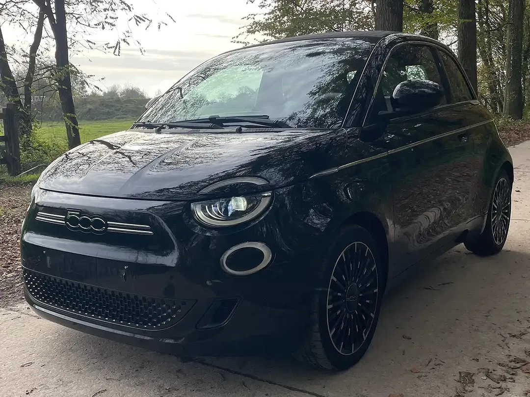Fiat 500e La Prima - Thumbnail 2