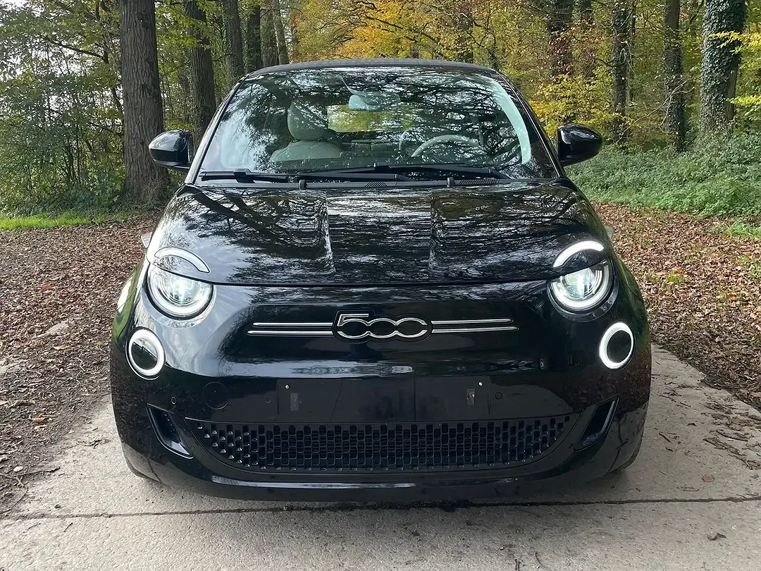 Fiat 500e La Prima - Thumbnail 4
